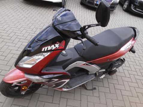 Motorro LONGJIA MAXX 125 skútr 5kW benzin 201404